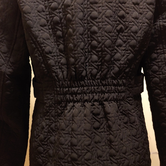 Nordstrom Gallery Black Quilted Zip Up Cinched Back Jacket Size Women Small - Picture 8 of 11